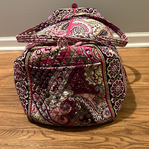 Vera Bradley Large Duffle Bag- - Picture 3 of 4